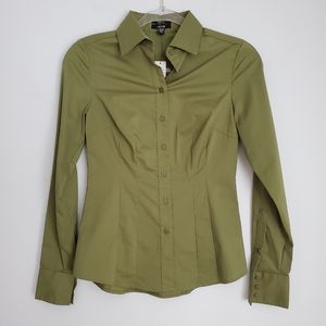 🆕️Jacob Green Button Down Shirt Size XXS